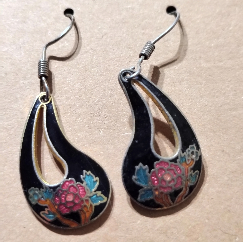Vintage  Cloisonne Black and Gold Floral Earrings/ See Pics For SZ